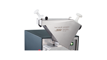 Protected funnel with sample pusher